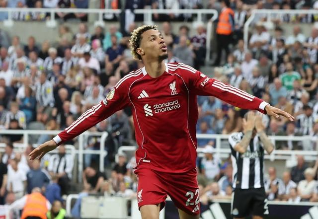 出明确的主, 击败埃弗顿, 趣的事情