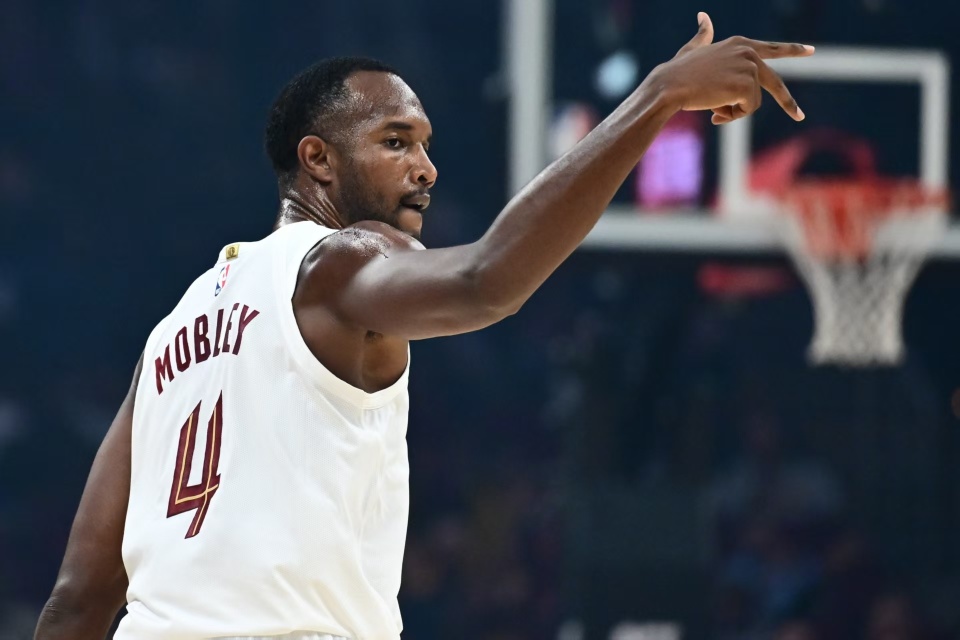 连续命中两, 收入囊中